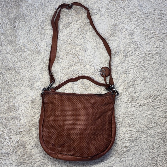 Harbour 2nd leather shoulder and crossbody bag - Picture 5 of 15